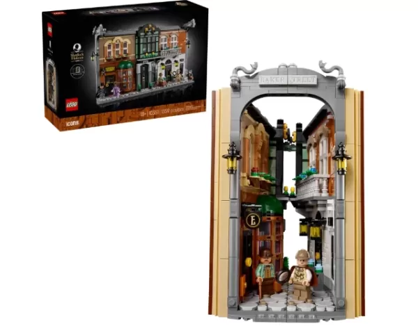 LEGO Sherlock Holmes Book Nook