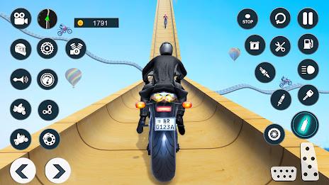 Schermata Mega Ramp Stunt Bike Games 3D 0