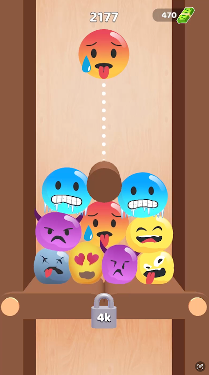 Emoji Blitz: Merge Puzzle Game Скриншот 2